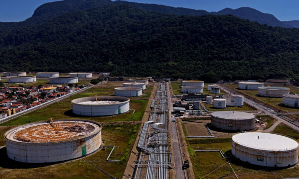 ANP avança para reduzir concentração no mercado de gás apesar de resistência da Petrobras