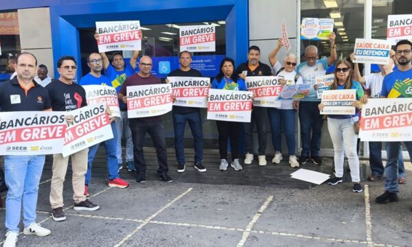 Greve da Caixa chega ao fim por decisão do TST; trabalhadores terão dias parados descontados