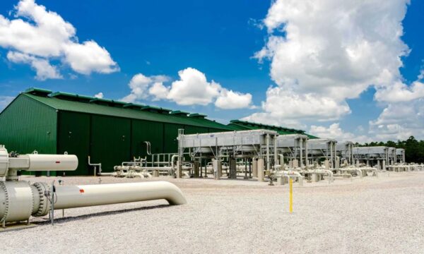 Petrobras fecha contrato de 20 anos com Sempra Infrastructure para compra de GNL