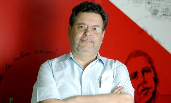Rui Costa Pimenta quer ampliar direitos trabalhistas e verbas da saúde
