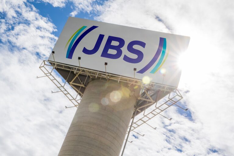 JBS abre inscrições para Programa de Estágio 2027 em sete unidades do interior paulista