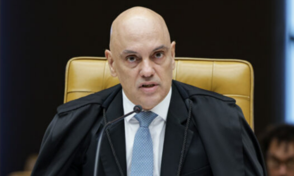 Lula diz que Moraes ‘deve uma explicação’ sobre Banco Master